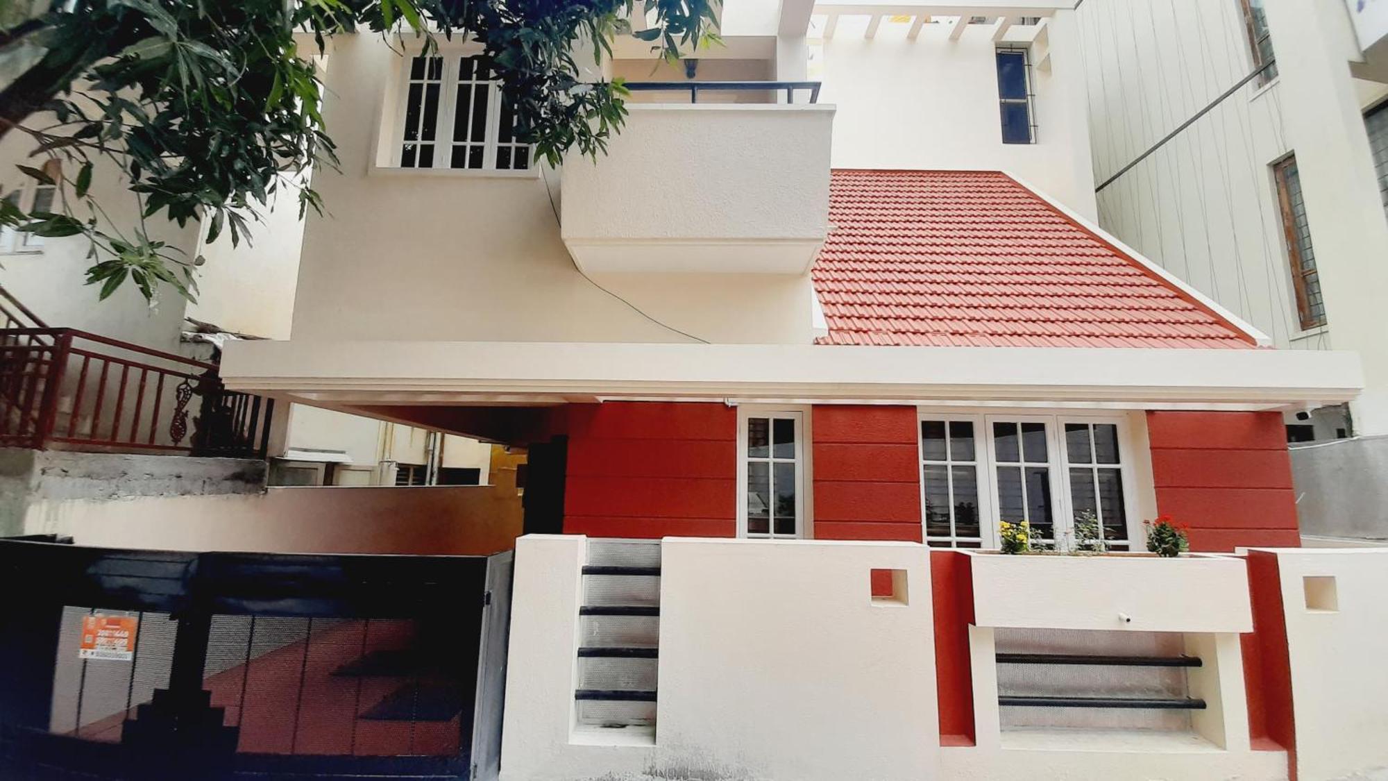 Urban Retreat Villa Bangalore Bagian luar foto